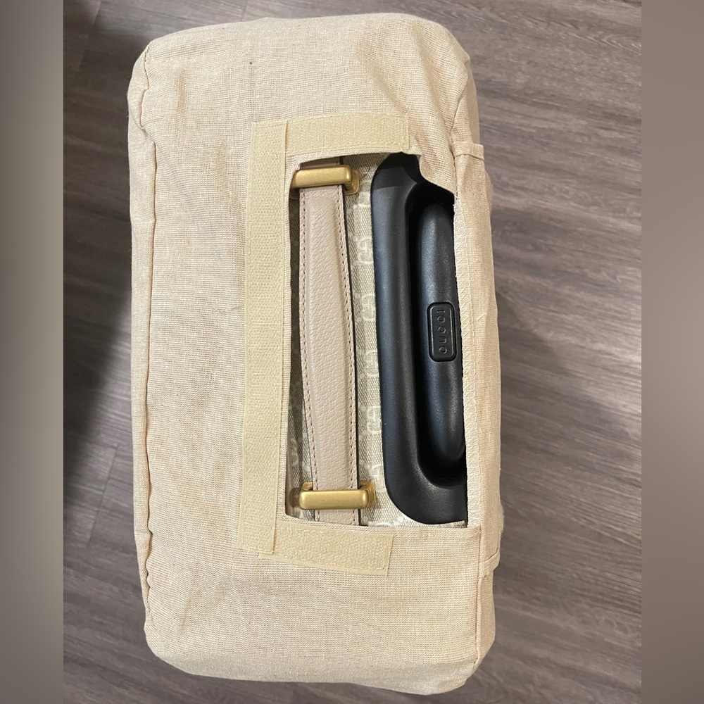 Gucci Savoy Small Cabin
Trolley - Picture 3 of 13